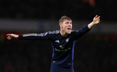 Manchester United refuzon dy gjigantët italianë për Rasmus Hojlund