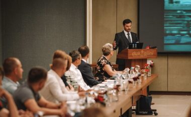 Botuesit evropianë në Kosovë: “Dukagjini” dhe EEPG-ja me diskutim shkencor për mësimdhënien dhe rolin e botuesve
