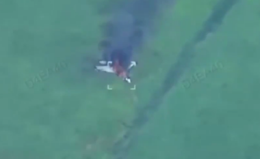 F-16 ukrainas rrëzon aeroplanin rus SU-35