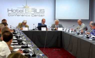 “Akti terrorist në Banjskë i organizuar duke përdorur mitin e Vidovdanit”- çfarë u tha në konferencën e Institutit “Octopus”