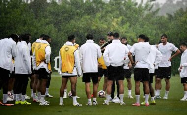 Krizë lëndimesh tek Juventusi, ylli i skuadrës nuk stërvitet para sfidës ndaj Real Madridit
