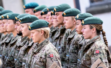 Danimarka njofton shërbimin e detyrueshëm ushtarak për gratë