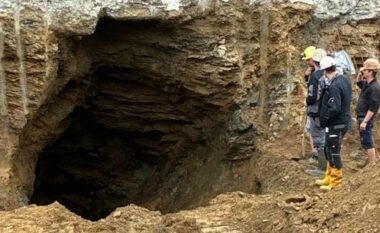 Zbulohet një “tunel i harruar nën qytet”, ndalohet ndërtimi i supermarketit në Annaberg-Buchholz të Gjermanisë