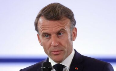 Macron do të shtyjë përpara ndalimin e mediave sociale për fëmijët nën 15 vjeç