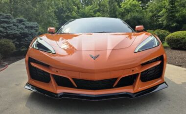Kjo Corvette elektrike humbi një të katërtën e vlerës së saj vetëm në 180 metra të kaluara