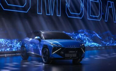 Marka kineze Omoda zbulon SUV-in e ri Omoda 3