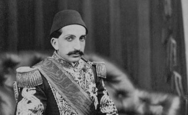 Shqiptarët dhe Abdylhamiti II