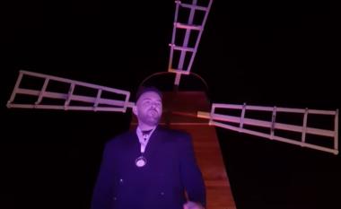 Big Basta është fitues i edicionit të dytë të Ferma VIP