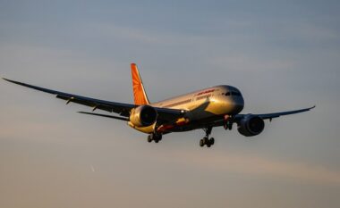 Tragjedia në Indi – ky model i aeroplanit nuk ishte rrëzuar kurrë më parë