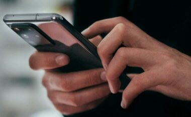 Të dhënat e fundit tregojnë se sa janë telefonat inteligjentë “dominues” në trafikun global të internetit