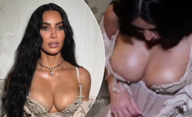 Kim Kardashian për pak sa nuk pëson incident me veshjen në dasmën luksoze të Bezos, fansat shpërthejnë në kritika