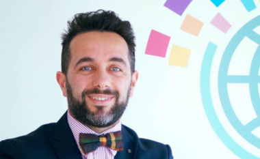 Pas deklaratës së Rizvanollit reagon Muharremi: Mos flisni asnjë fjalë, ato i merr era
