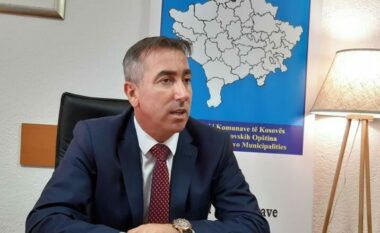Ibrahimi thotë se u bllokuan xhirollogaritë bankare në disa komuna: Po paralizohet funksionimi i institucioneve