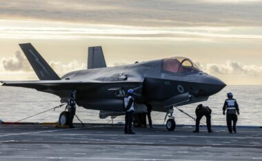 Mbretëria e Bashkuar do të blejë aeroplanë F-35 që mund të mbajnë koka bërthamore