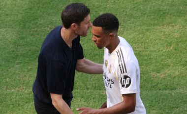 Alexander-Arnold do të përjashtohet nga Alonso nëse ai thyen rregullin e rreptë të Real Madridit në Botëror