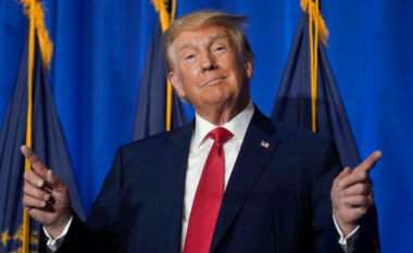 Izraeli eliminoi negociatorët iranianë, ironizon Trump: Nuk vdiqën nga gripi apo COVID-19