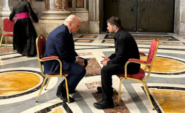 Trump e pyeti Zelenskyn “nëse Ukraina mund ta godasë Moskën” – zbulohet edhe përgjigja e presidentit ukrainas
