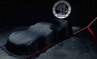 Mercedes po sjell veturën e re të AMG GT- fotot e para zbulojnë ngjashmëri me Porsche