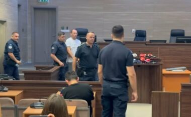 Roja i hotelit “Rajnska Banjska” rrëfen se si u dërgua një i plagosur aty ditën kritike, thotë se Radoiçiqi vizitoi një herë hotelin