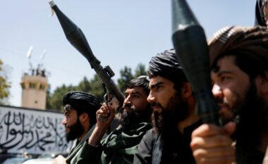 Deri në 7,000 afganë po zhvendosen në Mbretërinë e Bashkuar në një skemë sekrete pas shkeljes së të dhënave të Ministrisë së Mbrojtjes