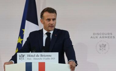 Franca tërhiqet nga plani i NATO-s për të financuar armët amerikane për Ukrainën