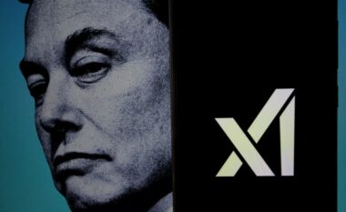 Kompania e Musk po zhvillon një superkompjuter