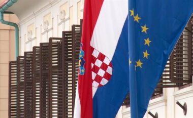 Kroacia u rekomandon qytetarëve të saj të mos udhëtojnë në Serbi