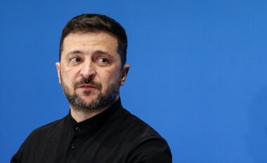 Zelenskyy propozon zgjatjen e ligjit ushtarak