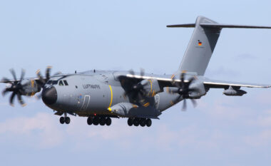 Kina shënjestroi një aeroplan ushtarak gjerman me laser