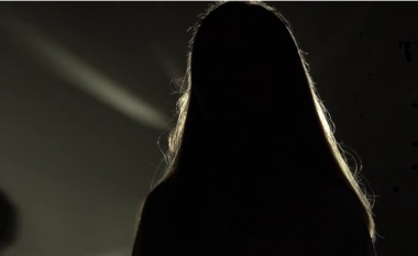“Nëse e kisha pas përballë dhunuesin Dejan Rashiq…”, rrëfen e mbijetuara e dhunës seksuale gjatë luftës