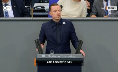 Deputeti gjerman: Serbia s’mund të kërkojë të drejta për serbët në Kosovë, e të shkelë ato të shqiptarëve në Preshevë