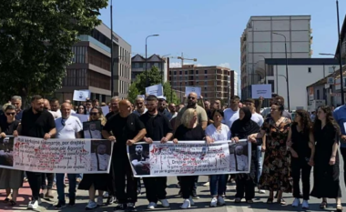 “Nuk kërkojmë hakmarrje, por drejtësi”, familjarët e Agon Zejnullahut kërkojnë hetim të drejtë, të plotë dhe transparent