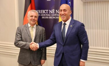 Haradinaj takon ambasadorin Rohde, thotë se AAK është e gatshme për gjetjen e zgjidhjes për tejkalimin e bllokadës politike