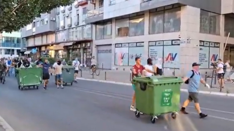 Kur kontejnerët bëhen kauzë – protesta e re që po trondit Vuçiqin