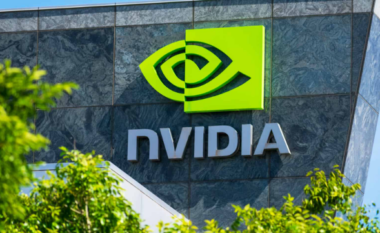 Nvidia shkruan historinë – kompania e parë që arrin vlerën rekord prej 4 trilionë dollarësh