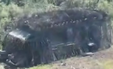 Ushtria ukrainase shkatërron me 60 dronë “stallën e tankeve” të rusëve