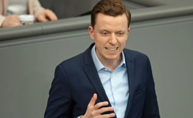 Deputeti gjerman kërkon që Kosova të bëhet pjesë e NATO-s dhe BE-së sa më shpejt