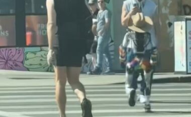 Njerëzit “nuk u besojnë syve” teksa shohin robotin duke vrapuar nëpër një rrugë të Los Angelesit
