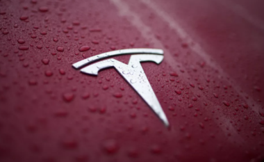 Tesla e lirë më në fund po vjen