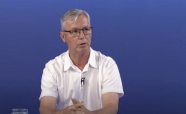 ”Arrestimi i Popoviqit ishte i drejtë” – Gecaj: Retorika e Serbisë mbetet nxitëse, Kosova po vepron me përgjegjësi