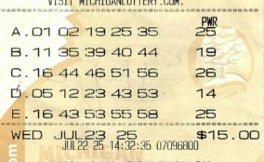 Ishte nisur për në fushë të golfit, burri nga Michigan ndalet në dyqan për të blerë tiketë lotarie – fiton 150 mijë dollarë