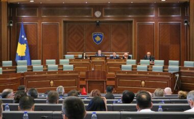 Çfarë vendosi Kushtetuesja për zgjedhjen e kryeparlamentarit?