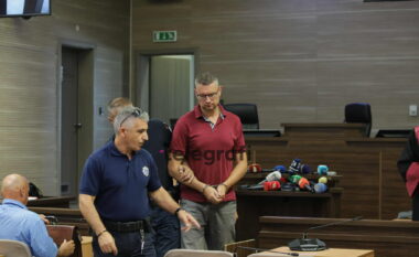 Zyrtari serb Igor Popoviq dërgohet në Gjykatën Themelore