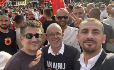 Halil Kastrati nga protesta në Prishtinë: UÇK është gjaku ynë që s’falet!