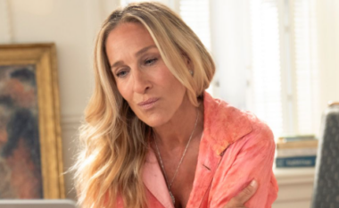 Sarah Jessica Parker u përgjigjet atyre që e urrejnë serialin “And Just Like That”