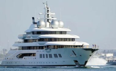 SHBA shet superjahtin rus të sekuestruar – Amadea ka vlerë prej 325 milionë dollarësh