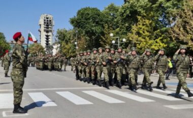 Bullgaria dërgon një kontingjent ushtarak në KFOR, Popov: Situata në Kosovë është aktualisht e qëndrueshme, por mund të ndryshojë brenda disa orësh