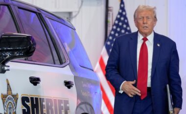Trump shpall gjendje emergjente në Uashington – del personalisht patrullon me policinë