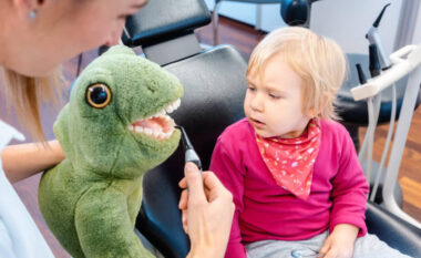 Si ta bëni vizitën te dentisti një përvojë pa frikë për fëmijët