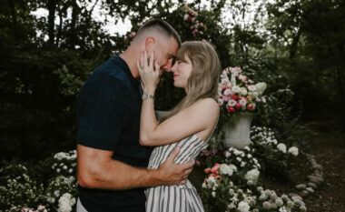 Për sa kohë Taylor Swift dhe Travis Kelce e mbajtën të fshehtë fejesën e tyre?